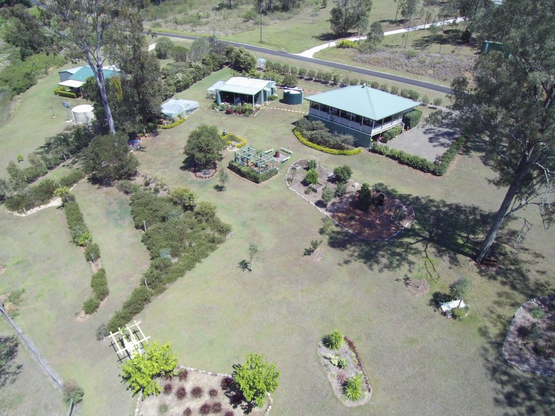25 Billy Green Drive, Villeneuve QLD 4514