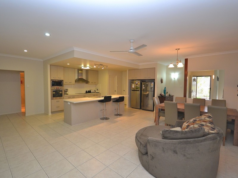 20 Akoonah Way, D’aguilar QLD 4514