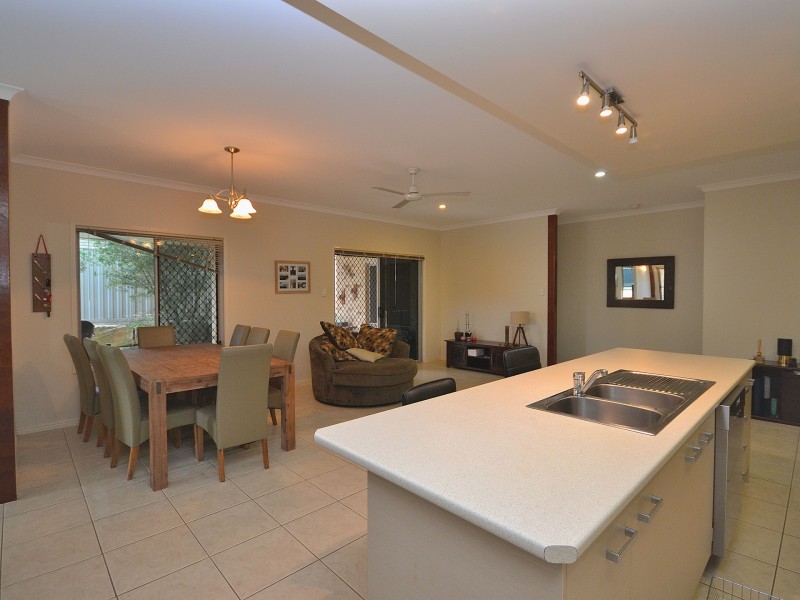 20 Akoonah Way, D’aguilar QLD 4514