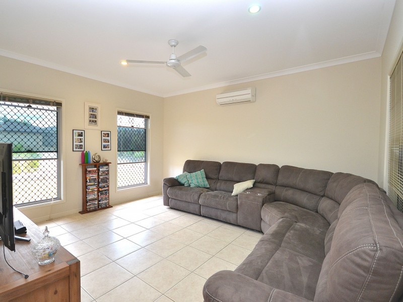 20 Akoonah Way, D’aguilar QLD 4514