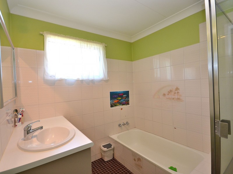 1 Blunt Street, Kilcoy QLD 4515
