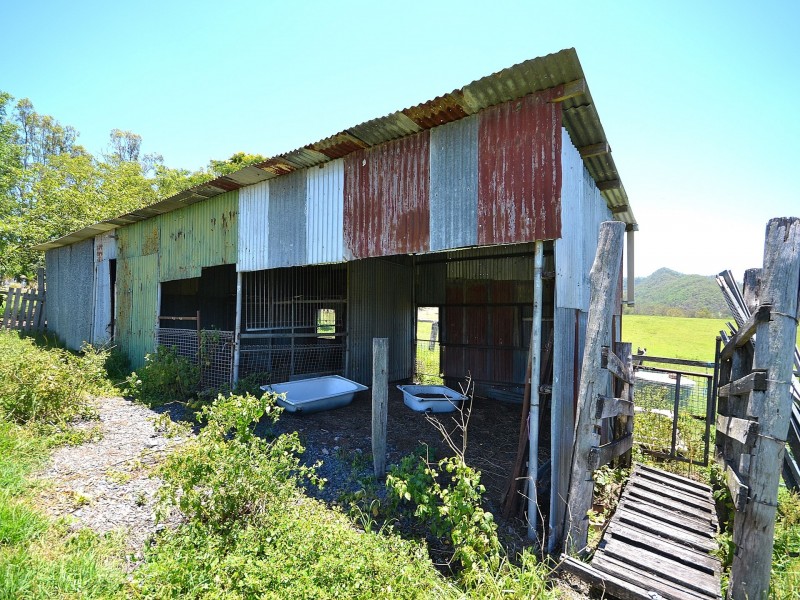 772 Sandy Creek Road, Sandy Creek QLD 4515