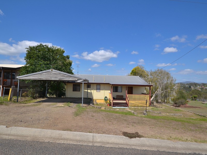 36 Saleyard Road, Kilcoy QLD 4515