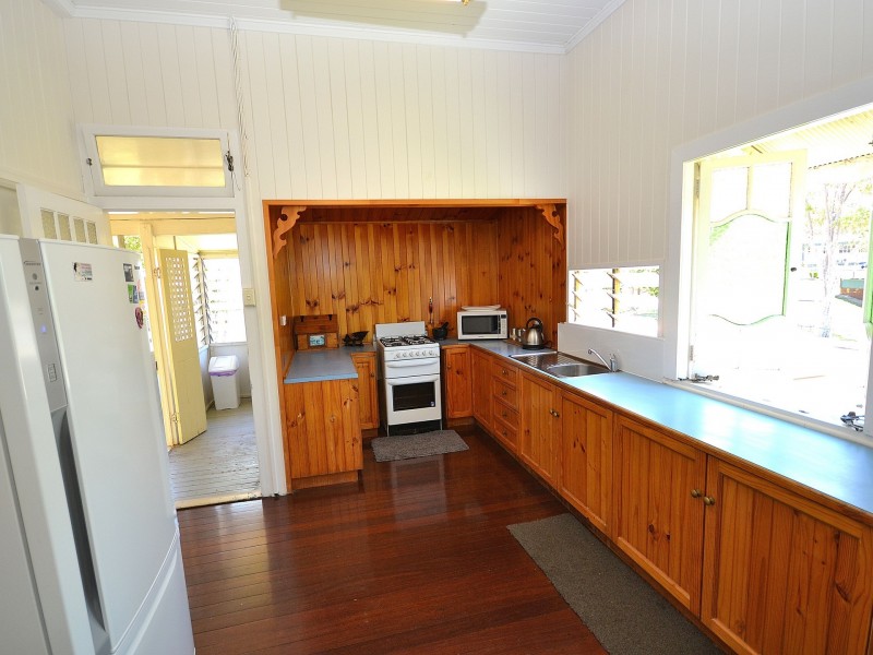 2 McCauley Street, Kilcoy QLD 4515