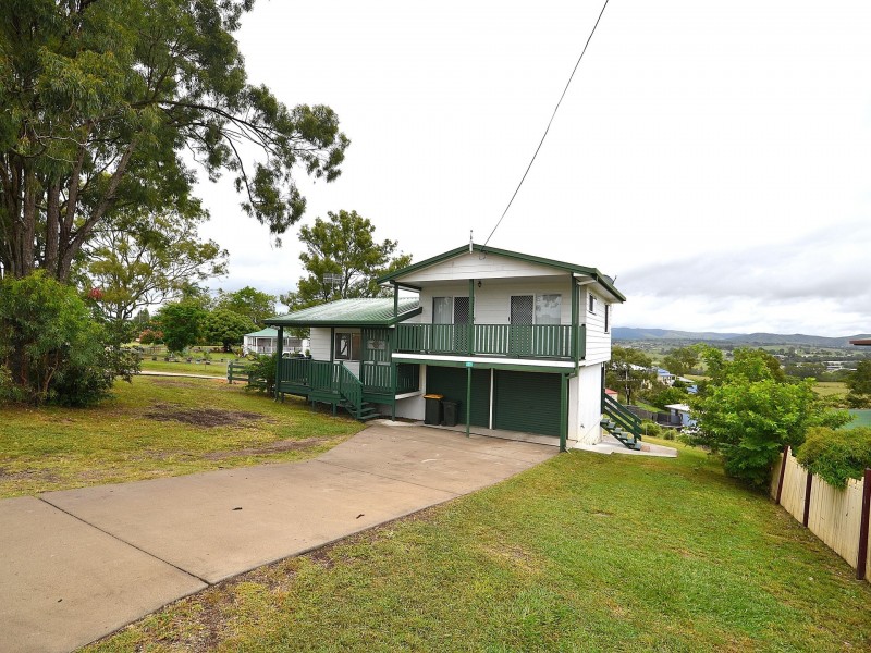37 Carseldine Street, Kilcoy QLD 4515
