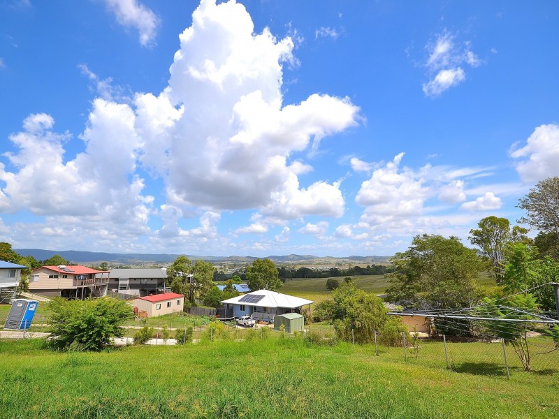 37 Carseldine Street, Kilcoy QLD 4515