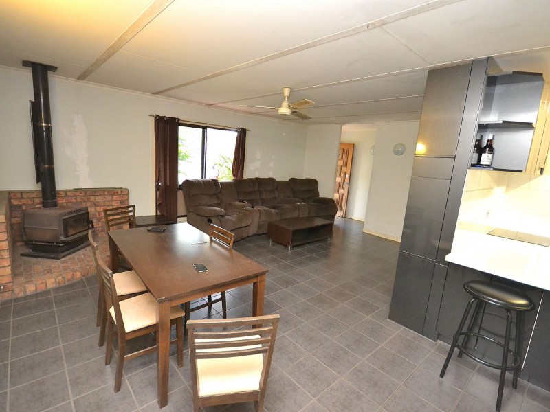 14 Neurum Street, Woodford QLD 4514