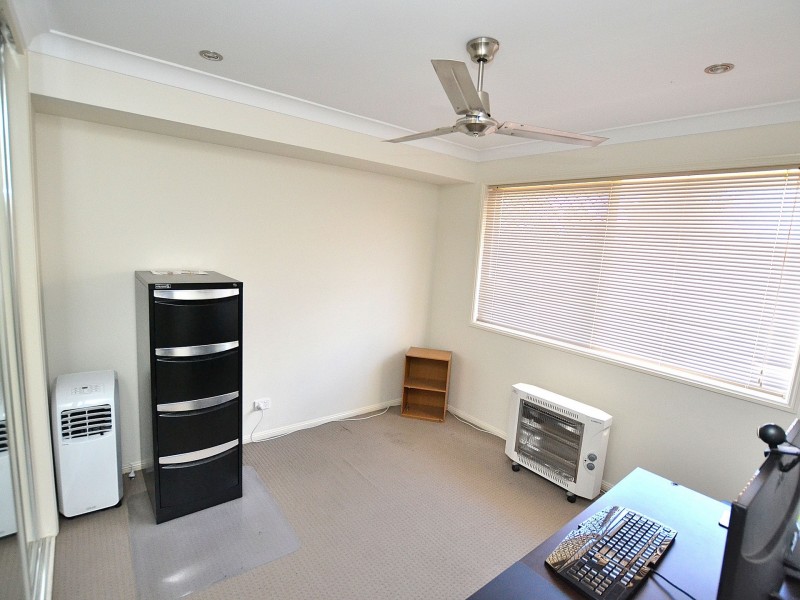 12 Hedley Drive, Kilcoy QLD 4515