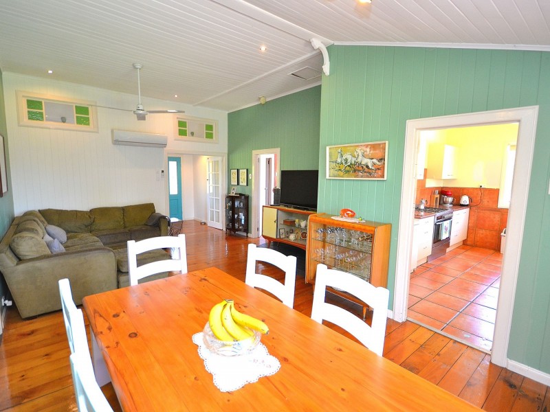 35 Myleema Road, Mount Archer QLD 4514