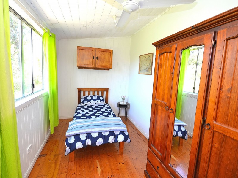 35 Myleema Road, Mount Archer QLD 4514