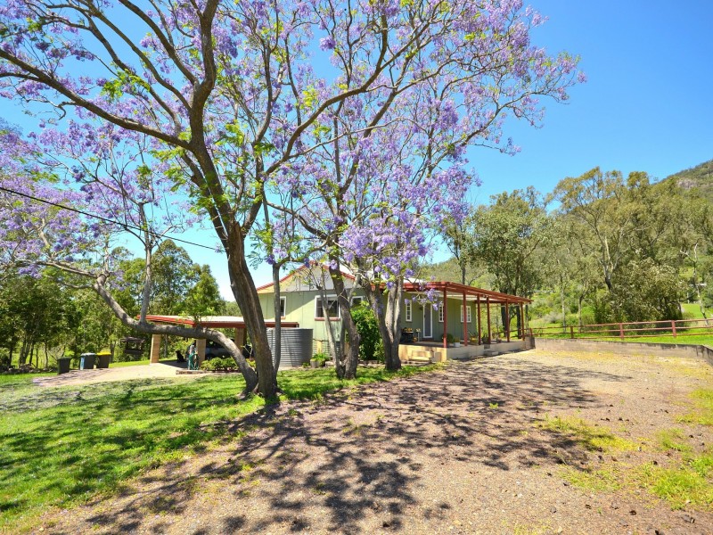 35 Myleema Road, Mount Archer QLD 4514