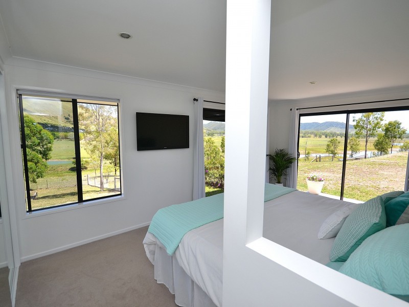 18 Walker Court, Hazeldean QLD 4515