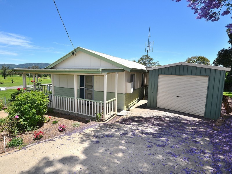5 Graham Street, Kilcoy QLD 4515