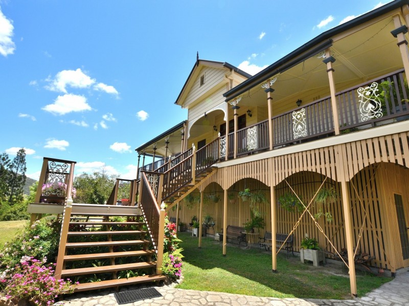 458 Mt Kilcoy Road, Mount Kilcoy QLD 4515