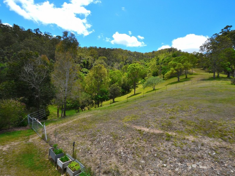 458 Mt Kilcoy Road, Mount Kilcoy QLD 4515