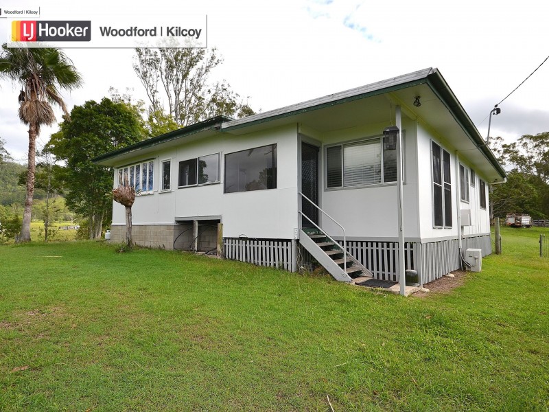 36 Hill Road, Stanmore QLD 4514