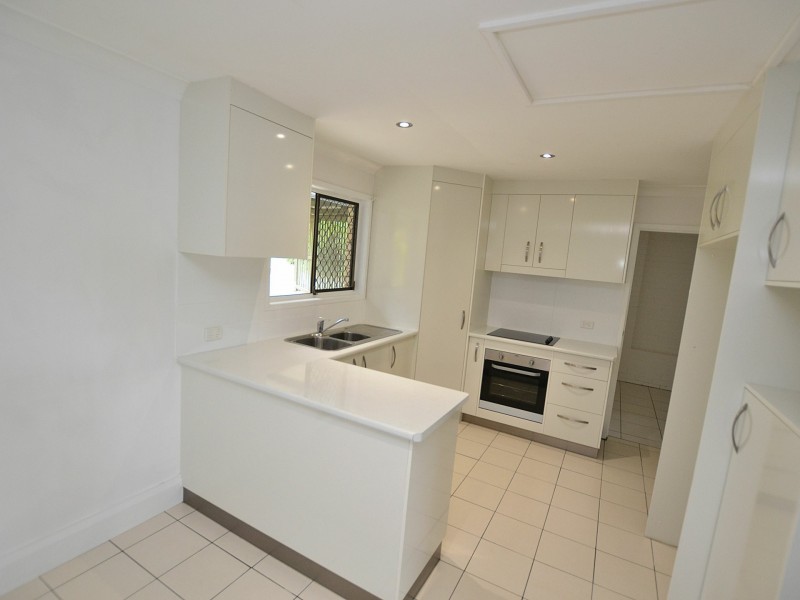 19 Robson Street, Kilcoy QLD 4515