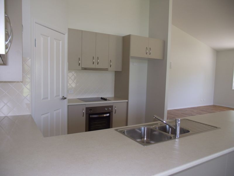 5 Hope Street, Kilcoy QLD 4515