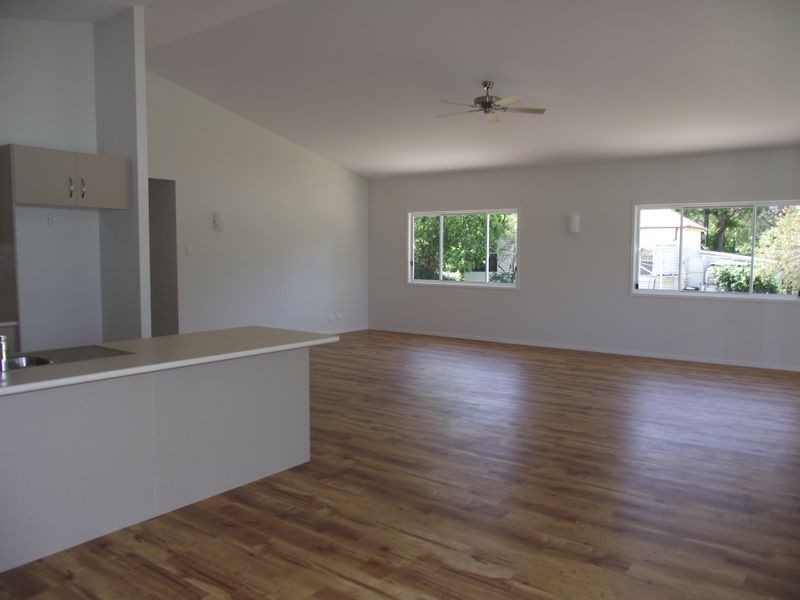 5 Hope Street, Kilcoy QLD 4515