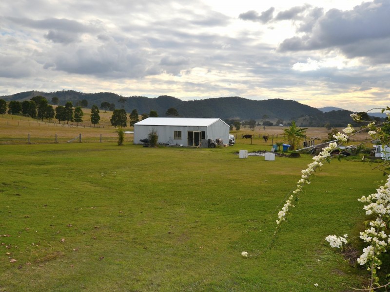 79 Roberts Court, Sandy Creek QLD 4515