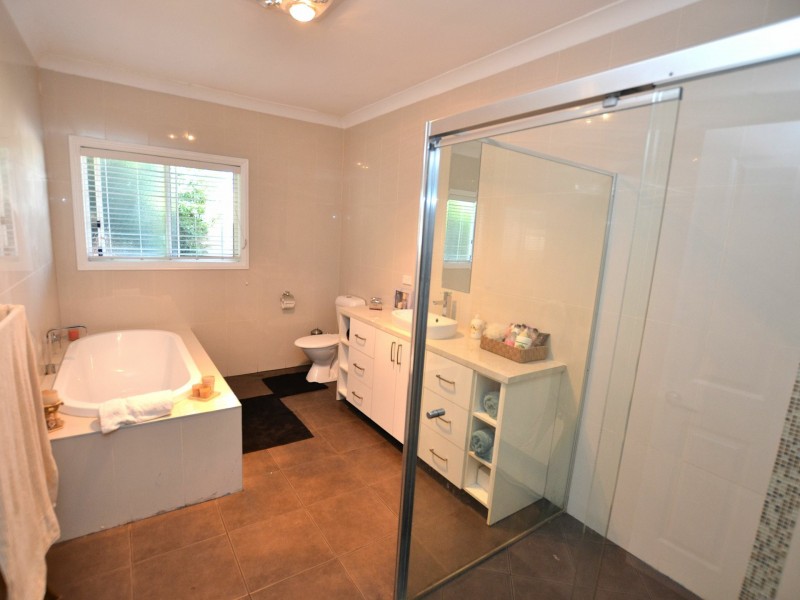 79 Roberts Court, Sandy Creek QLD 4515