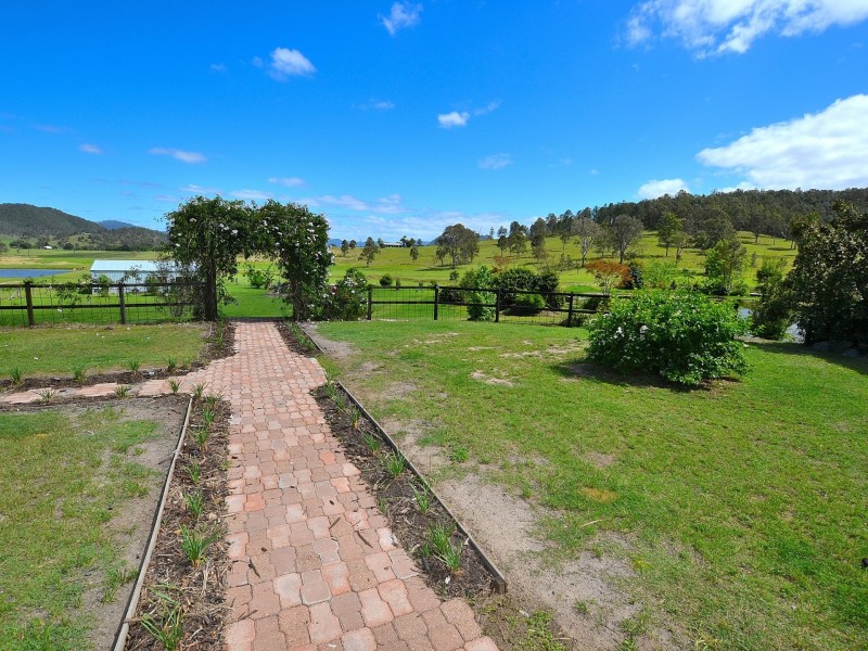 79 Roberts Court, Sandy Creek QLD 4515