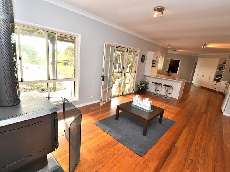 79 Roberts Court, Sandy Creek QLD 4515