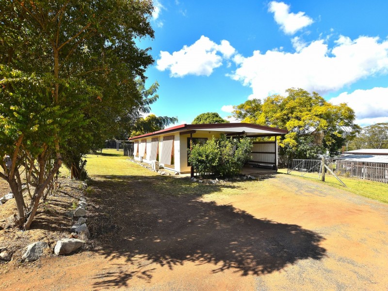 3 Pratt Street, Kilcoy QLD 4515
