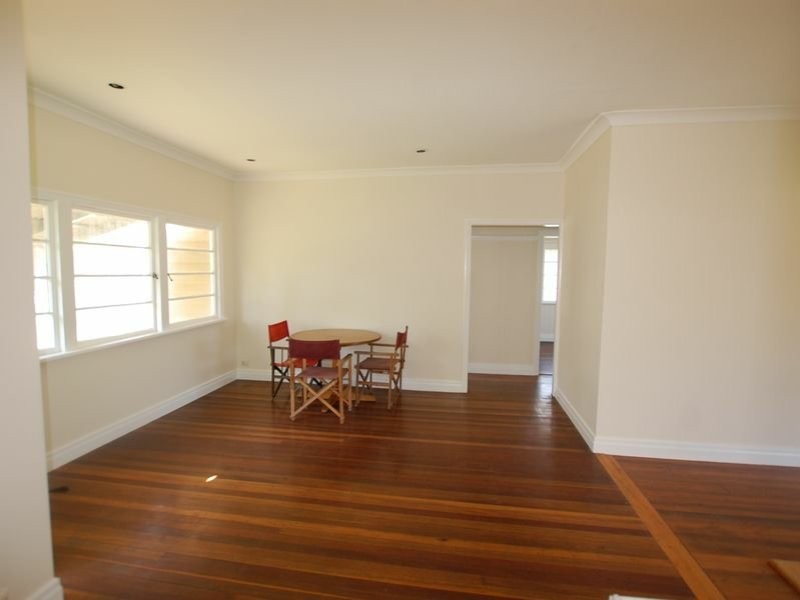 19 William Street, Linville QLD 4306