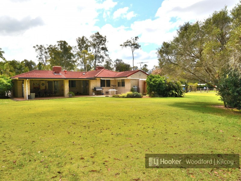 12 Heather Court, Woodford QLD 4514