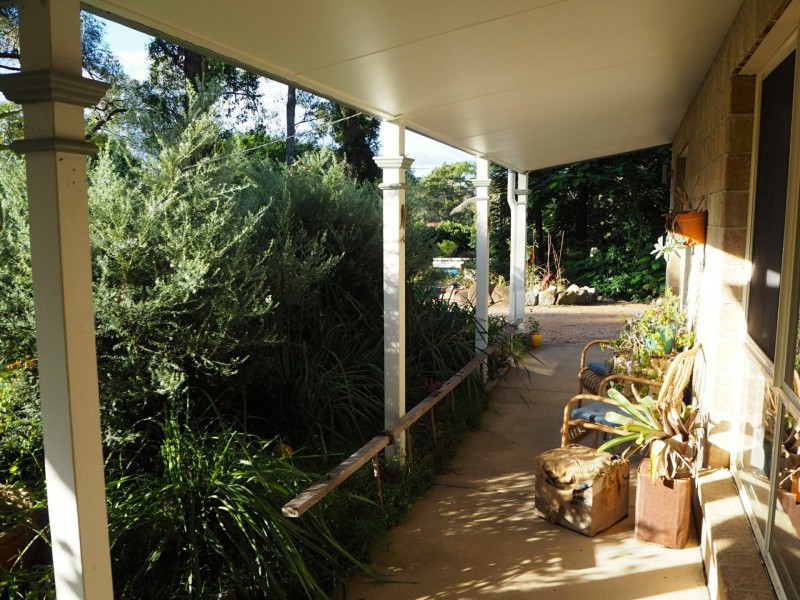 44-46 Kauri Court, Woodford QLD 4514