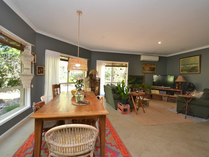 44-46 Kauri Court, Woodford QLD 4514