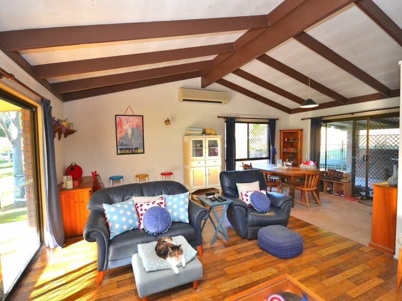 374 Mt Kilcoy Road, Mount Kilcoy QLD 4515