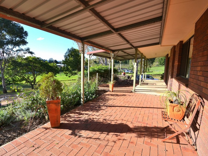374 Mt Kilcoy Road, Mount Kilcoy QLD 4515