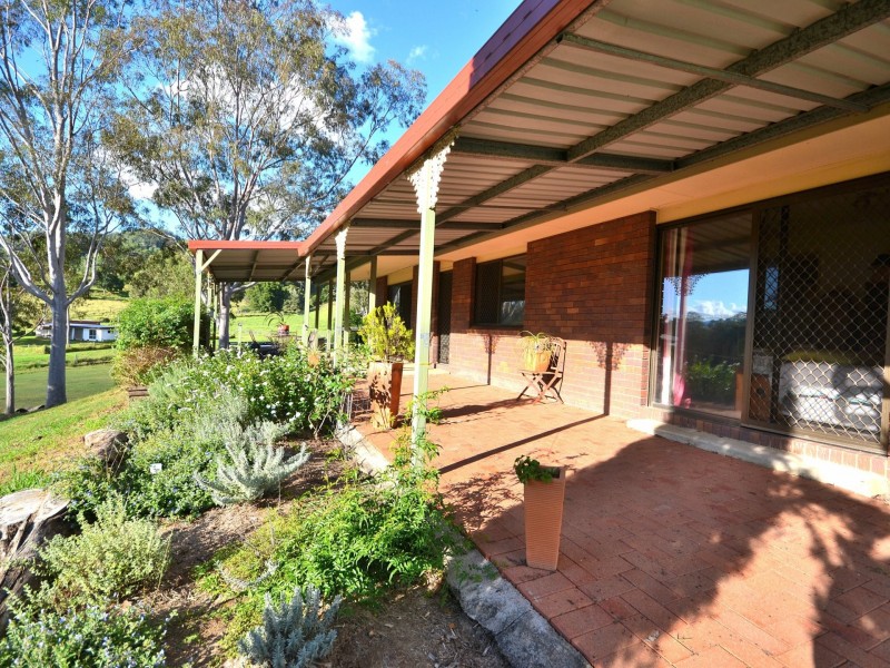 374 Mt Kilcoy Road, Mount Kilcoy QLD 4515