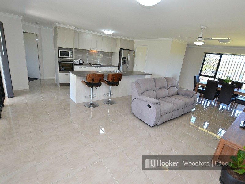 111 Sippel Drive, Woodford QLD 4514