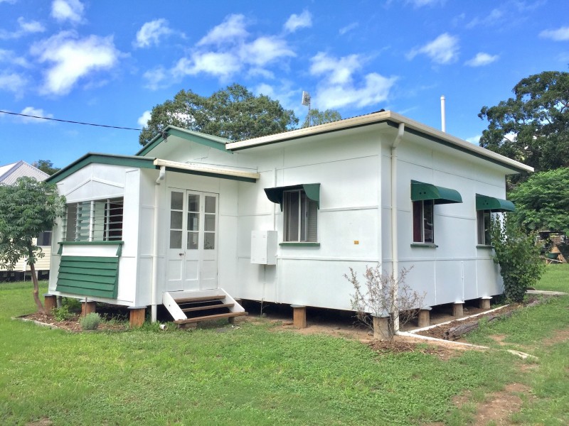 33 David Street, Linville QLD 4306