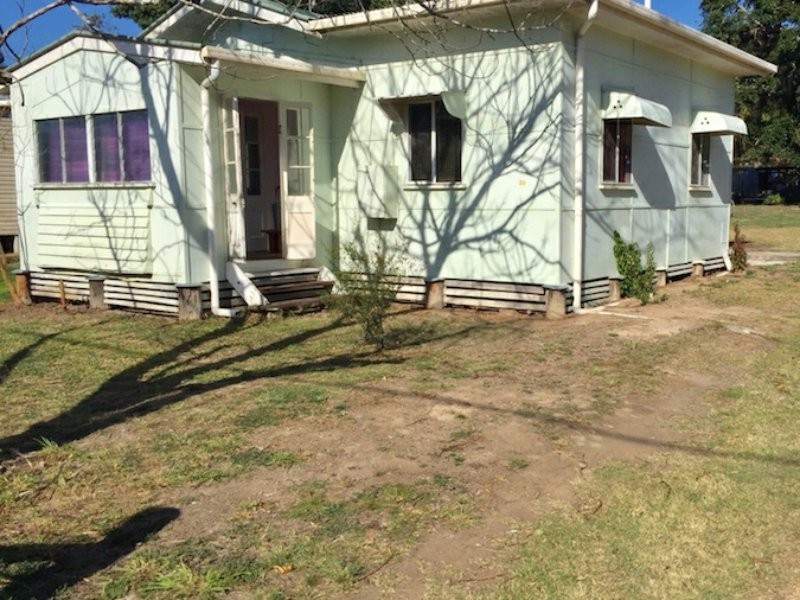 33 David Street, Linville QLD 4306