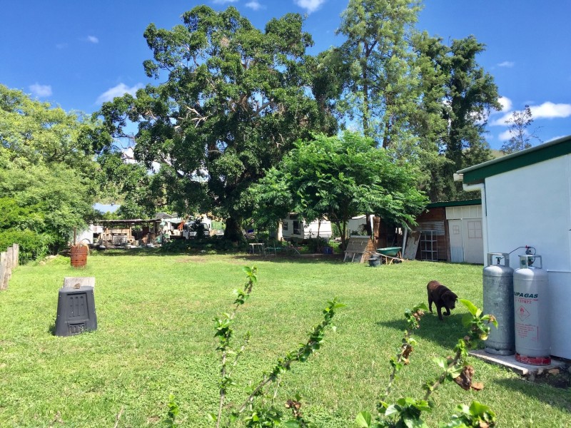 33 David Street, Linville QLD 4306