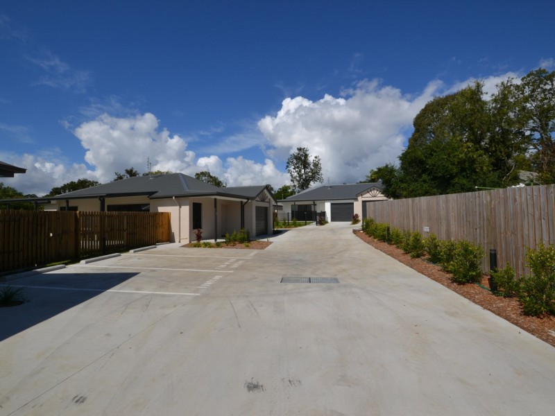 1/8 George Street, Woodford QLD 4514