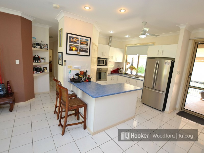 17 Stanley Drive, Villeneuve QLD 4514