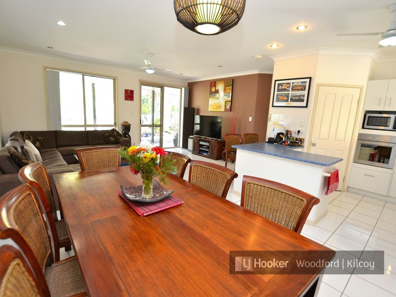 17 Stanley Drive, Villeneuve QLD 4514