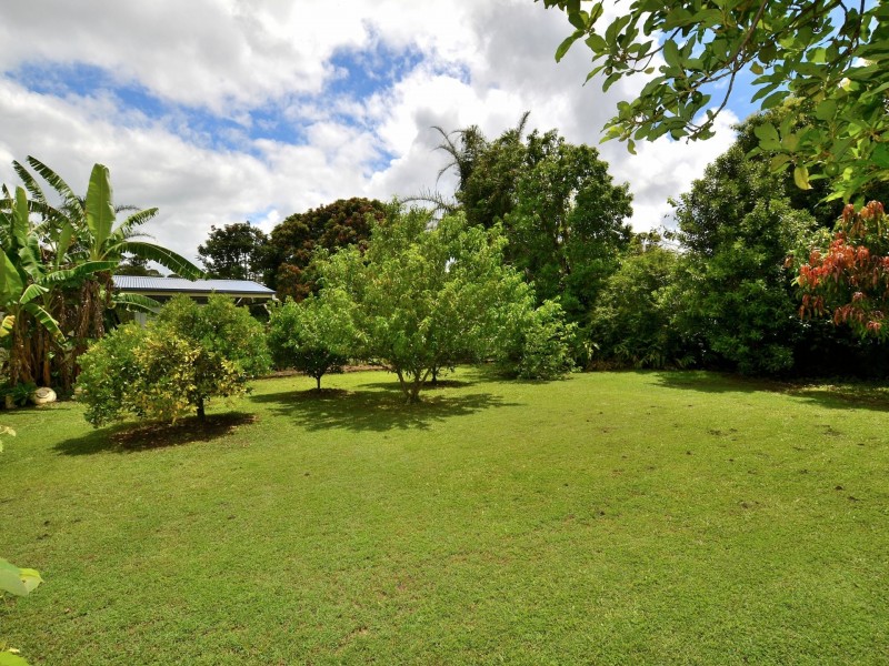 7 Brooker Street, Woodford QLD 4514