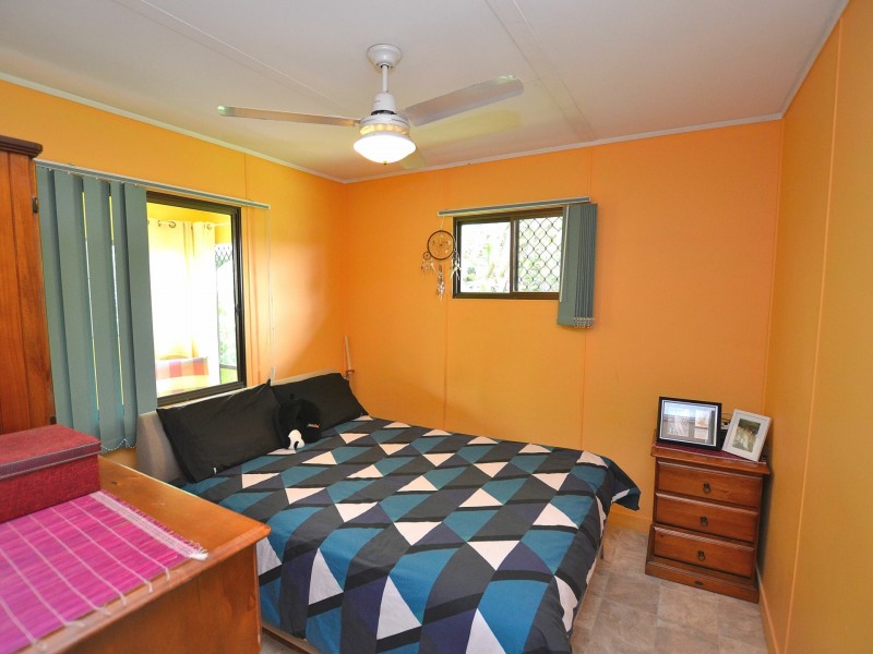 7 Brooker Street, Woodford QLD 4514