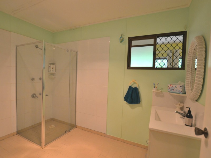 7 Brooker Street, Woodford QLD 4514