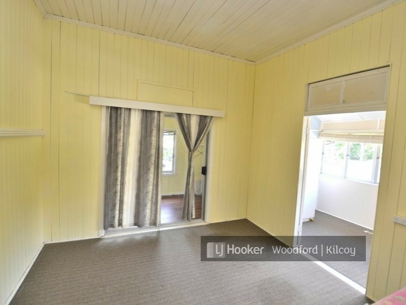 24 Robson Street, Kilcoy QLD 4515