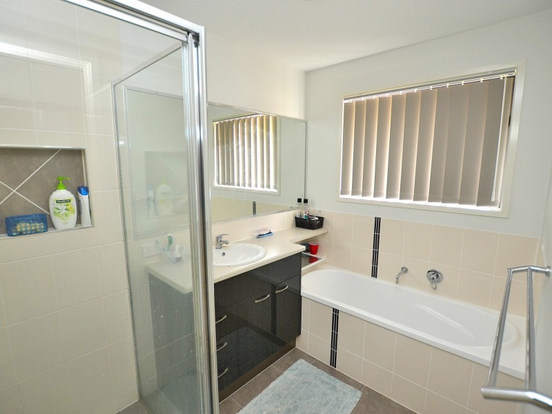 48 Settlers Rise, Woolmar QLD 4515