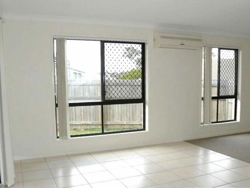 8 Miriam Court, Woolmar QLD 4515
