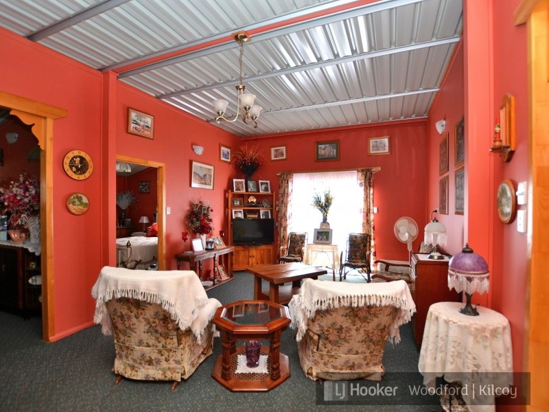 4 Currawong St, Jimna QLD 4515