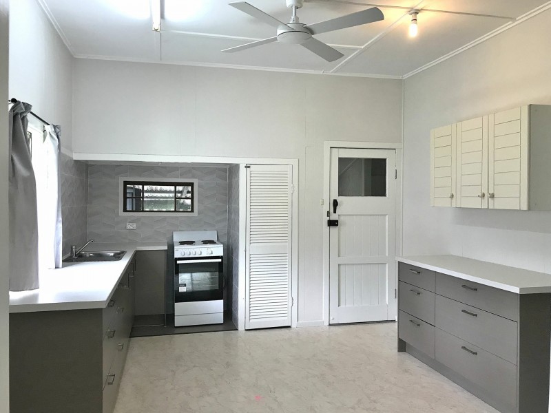 44 George Street, Woodford QLD 4514